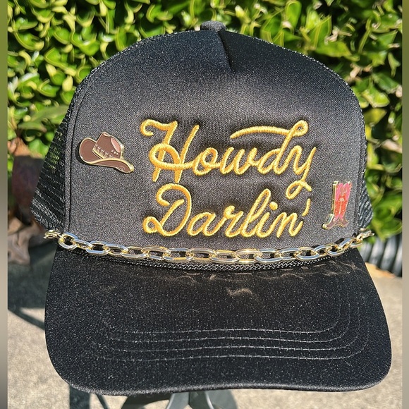 Custom Howdy Darlin Trucker Hat - Picture 1 of 1